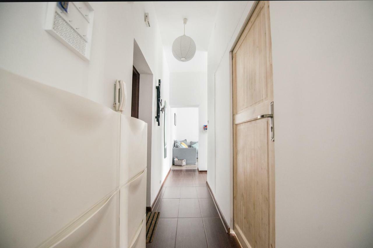 Apartament Przedzamcze Thorn Exterior foto